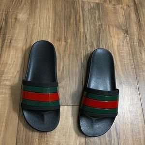 gucci slides men size 42, size 9